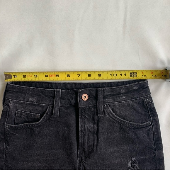 DENIM & DENIM SIZE 2 black distressed jeans skirt - Picture 8 of 11